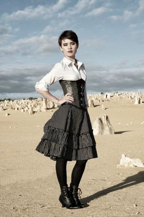 Everyday Steampunk, Gothic Mode, Mode Steampunk, Steam Girl, Steampunk Women, Style Steampunk, Victorian Steampunk, Steampunk Costume, Steampunk Clothing