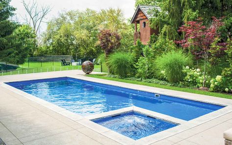 Pool With Hot Tub, Pool With Spa, Inground Pool Designs, Diving Pool, Swimming Pool Photos, Pool And Hot Tub, Fiberglass Pool, Leisure Pools, Fiberglass Swimming Pools