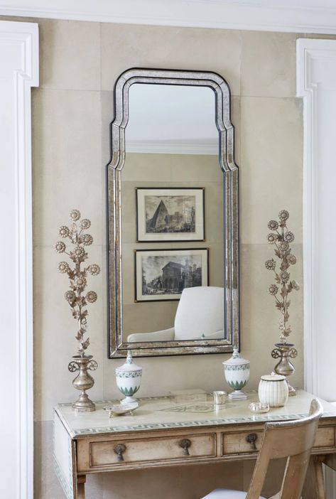 I knew when the clock struck midnight on the 31st the world would not magically transform into a normal place...Read More Antique Mirror Frame, Gothic Western, Veranda Magazine, Oversized Wall Mirrors, Antiqued Mirror, Walls Ideas, Swedish Decor, Bunny Williams Home, Gold Frame Wall