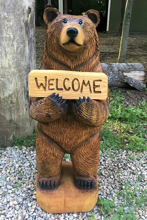 Chainsaw Carving Patterns, Chainsaw Wood Carving, Wood Carving Faces, Bear Statue, Bear Sculptures, Wooden Bear, Bear Carving, Tree Carving, Wood Carving Designs