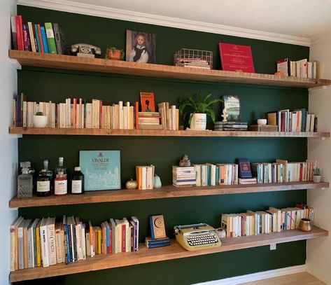 Home Library Colors, Dark Green Bookshelf, Homemade Bookshelf, Floating Bookshelf Wall, Homemade Bookshelves, Green Bookshelves, Diy Bookcase, Bookcase Ideas, Dark Green Walls