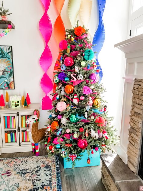 Colorful Christmas home tour - 804 Sycamore Colorful Christmas Decorations Aesthetic, Retro Colorful Christmas, Bright Colors Christmas Tree, Whimsical Outdoor Christmas Decor, Colorful Holiday Decor, Bright Christmas Color Palette, Bright Colored Christmas Tree, Vintage Colorful Christmas, Colorful Christmas Tree Ideas