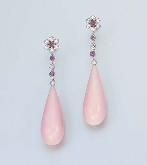 Pink Opal Jewelry, Pink Opal Earrings, Cabochon Ruby, Tiaras Jewellery, Jewelry Antique, Turkish Jewelry, Pink Gemstones, I Love Jewelry, Opal Earrings