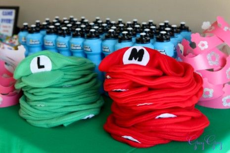 super cool supplies for super-mario-birthday-party-favors Mario And Luigi Hats, Super Mario Brothers Birthday Party, Super Mario Brothers Party, Super Mario Brothers Birthday, Mario Brothers Birthday Party, Princess Peach Party, Mario Kart Party, Mario Theme, Super Mario Bros Birthday Party