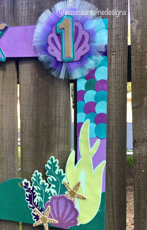 Capture those unforgettable moments with this stunning selfie frame. Frame measure 24x36. Stop by my Etsy shop today! @jessicaantoinedesigns Mermaid Frame, Sea Selfie, Under The Sea Themed Party, Mermaid 1st Birthday, Unicorn Centerpiece, Ariel Birthday Party, Selfie Frame, Mermaid Theme Birthday Party, Ariel Birthday