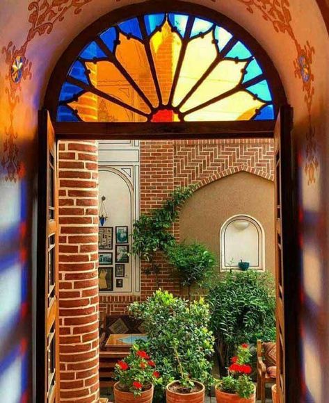 Georgian Fanlight, Window Shadow, Persian Architecture, House Interior Design Styles, Iran Travel, Stained Glass Window Panel, Stained Glass Decor, Cool Doors, Arched Doors