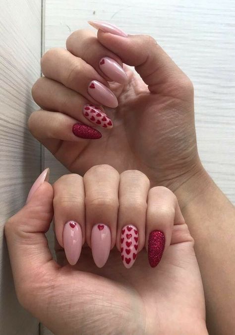 Diy Valentine's Nails, Heart Nail Designs, Valentine Nail Art, Valentine Nails, Nail Designs Valentines, Diy Valentine, Party Nails, Red Nail, Short Nail Designs