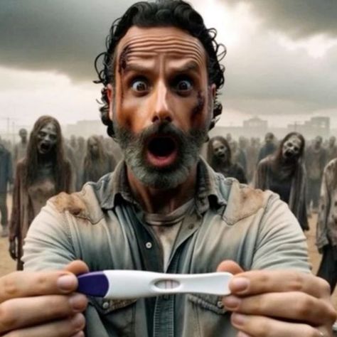 Rick Grimes Memes, Fresno City, Mother Feeding, Twd Funny, Twd Memes, Scary Funny, Scary Games, Breastfed Baby, Demon Art