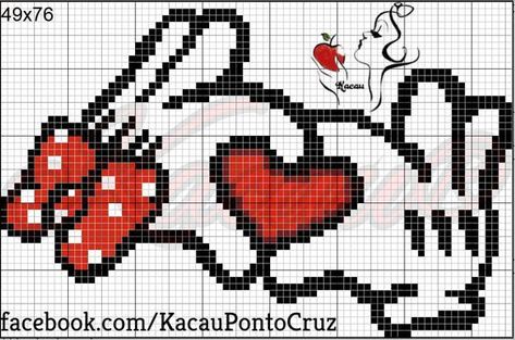 Mickey Hands, Minnie And Mickey, Crochet Disney, Stitch Cartoon, Disney Cross Stitch, Crochet Cross, Perler Patterns, Disney Stitch, Tapestry Crochet