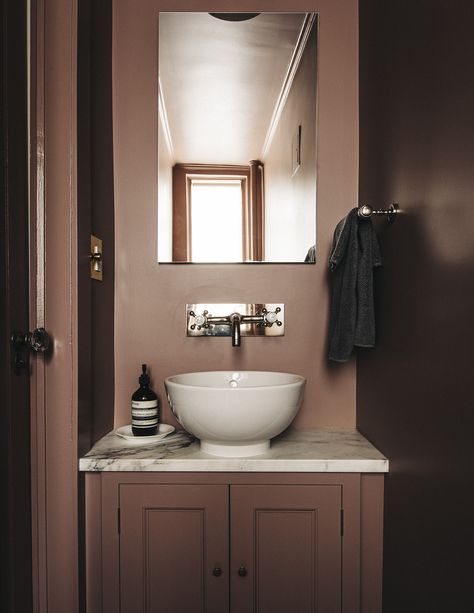 Our Spitalfields cupboards with Folgate doors painted in Farrow & Ball's 'Sulking Room Pink'. Powder Room Modern, Sulking Room Pink, Plain English Kitchen, Painted Vanity Bathroom, Pink Toilet, Small Toilet Room, Plain English, Eclectic Bathroom, Downstairs Loo