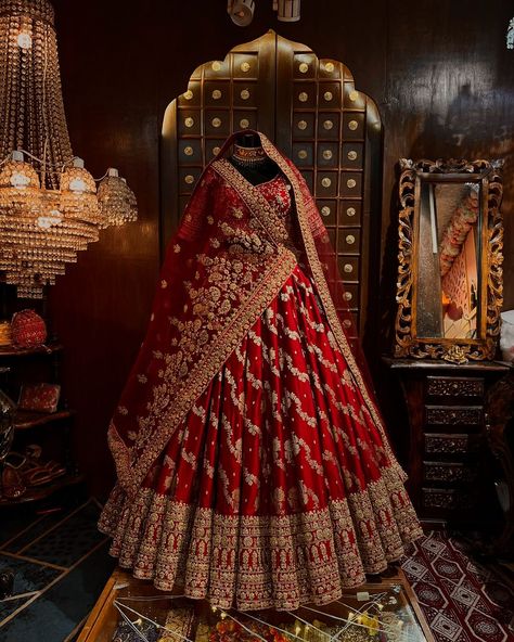 FLT INDIA X KHADI INDIA | FLT India X Khadi India All Hand loom, hand crafted lehengas certified and approved by Khadi India ❤️ | Instagram Brides Lehenga Indian, Classic Red Bridal Lehenga, Wedding Dresses Bride Indian, Red Indian Wedding Dress Bridal Lehenga, Sabyasachi Red Lehenga, Bridal Lehenga Aesthetic, Red Lehnga Bridal Lehenga, Red Wedding Lehenga Bridal Collection, Bridal Lehnga Dress Indian Weddings