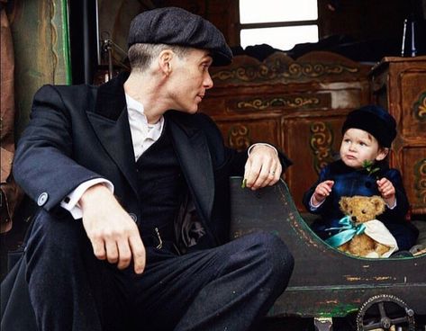 Thomas Shelby And Charlie, Peaky Blinders Tommy And Grace, Charlie Shelby, Tommy And Grace, Peaky Blinders Season, Peaky Blinders Series, Peaky Blinders Poster, Peaky Blinders Thomas, Joe Cole