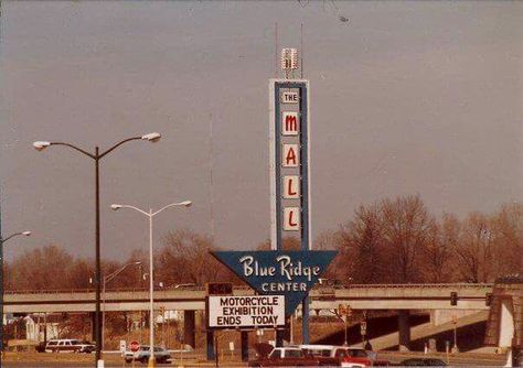 What a huge part the Blue Ridge Mall played in our lives in Independence, Missouri (and much of the Missouri side of Greater Kansas City metro area) in the 1960s, 1970s and 1980s. So many fond memories. Independence Missouri, American Stuff, City Downtown, Vintage Neon Signs, Vintage Neon, Time Traveler, School Yearbook, Family Road Trips, Kansas City Missouri