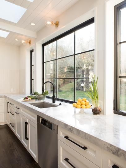 Kitchen Sink With Window, Window Over Kitchen Sink, White Kitchen Windows, Modern Kitchen Window, Over Kitchen Sink, Kitchen Sink Window, Kitchen Window Design, Crazy Kitchen, Crazy Home