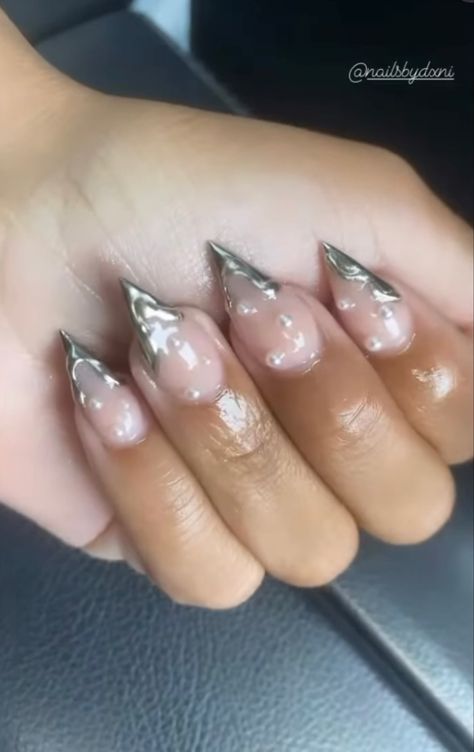 Nails W Charms, Cruise Fits, School Nails, Dope Nail Designs, Short Square Acrylic Nails, Unique Acrylic Nails, Acrylic Nails Coffin Short, Birthday Nails, Acrylic Nails Coffin