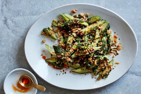 Cucumber Salad With Roasted Peanuts And Chile, Chile Recipe, Chile Oil, Pork Satay, Peanut Stew, Spicy Salad, Chile Recipes, Cooking Easy, Spicy Peanuts