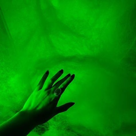 Green Lights, Low Light, Night Photography Sleepless Domain, Beetlejuice Aesthetic, Aesthetic Color, Green Pictures, Dark Green Aesthetic, Slytherin Aesthetic, Rainbow Aesthetic, Green Photo, Green Theme