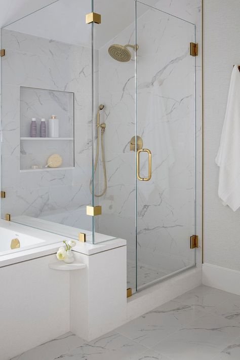 walk-in shower ideas gold fixtures Modern Bathroom Trends, White Marble Shower, Walk In Shower Ideas, Ceiling Shower Head, Collected Interiors, Shower Tiles, Sleek Bathroom, Marble Showers, Striped Walls