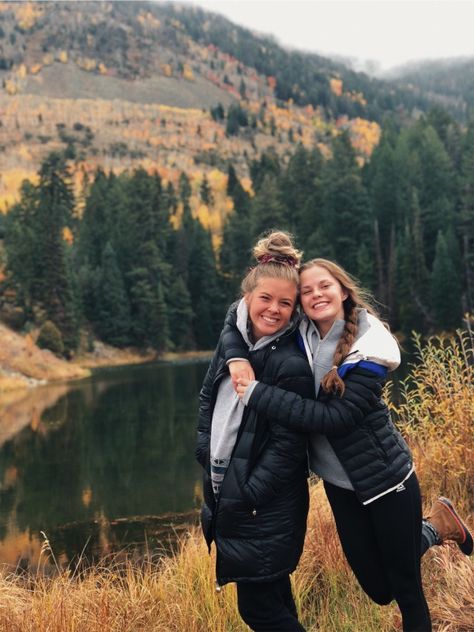 VSCO - madicurtiss Best Friend Fotos, Bff Pics, Hiking Pictures, Best Friend Photoshoot, Best Friend Photos, Cute Friend Pictures, Bff Goals, Bestie Goals, Bff Pictures