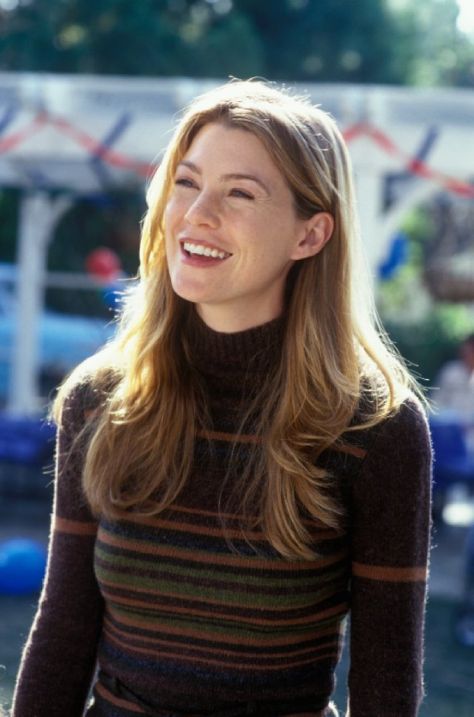 Ellen Pompeo | ... old school names ellen pompeo still of ellen pompeo in old school Meredith Grey Hair, Meredith Grey's Anatomy, Caterina Scorsone, Greys Anatomy Characters, Greys Anatomy Cast, Derek Shepherd, Ellen Pompeo, Gray Hair Cuts, Meredith Grey