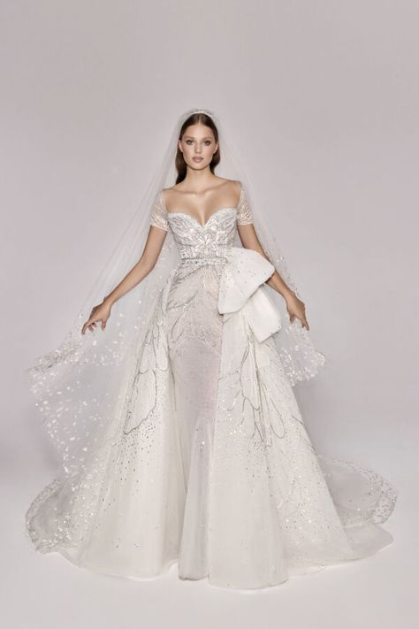 Wedding Dresses Zuhair Murad, Zuhair Murad Bridal, Zuhair Murad Dresses, Wedding Wardrobe, Beaded Wedding Gowns, Bridal Attire, White Wedding Dress, Princess Wedding Dress, Dream Wedding Ideas Dresses