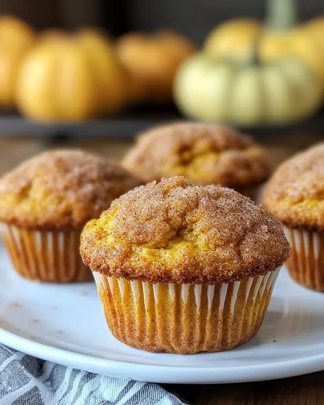 Pumpkin Snickerdoodle Muffins are the perfect blend of soft, fluffy texture and warm fall spices. Topped with a crunchy cinnamon-sugar crust, they make an ideal treat for cozy mornings, afternoon snacks, or even dessert. Easy to make and packed with pumpkin flavor, these muffins will quickly become a family favorite. Save this recipe and give them a try! Pumpkin Muffins Fresh Pumpkin, Cinnamon Sugar Pumpkin Muffins, Snickerdoodle Pumpkin Muffins, Pumpkin Cinnamon Recipes, Pumpkin Snickerdoodle Scones, Pumpkin Snickerdoodle Muffins, Pumpkin Cinnamon Muffins, Pumpkin Cinnamon Roll Muffins, Cinnamon Pumpkin Muffins