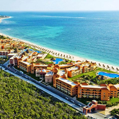 The Ocean Coral and Turquesa Hotel Should Be Your Vacation Destination This Year Ocean Coral And Turquesa, Ocean Coral, Cancun Hotels, Caribbean Resort, Mayan Riviera, Riviera Maya Mexico, Puerto Morelos, All Inclusive Vacations, Mexico Vacation