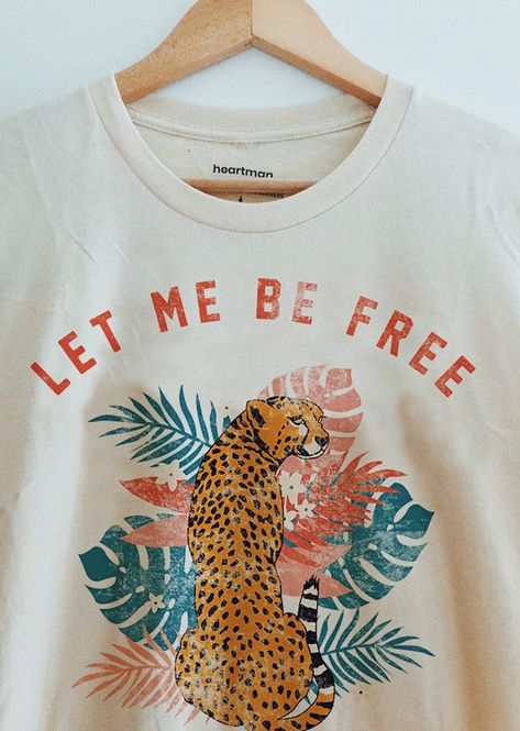 School Spirit Shirts Designs, Girls Applique, School Spirit Shirts, Vintage Industrial Style, Best T Shirt Designs, Safari Print, Tropical Foliage, Graphic Tee Design, The Wilderness