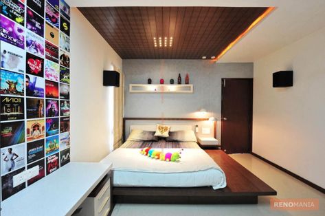 Bedroom False Ceiling, Corner Bed, Contemporary Interior Doors, Solid Wood Interior Door, Bed In Corner, Wooden Ceiling, Wooden Doors Interior, Interior Wood Doors, Modern Home Interior Design