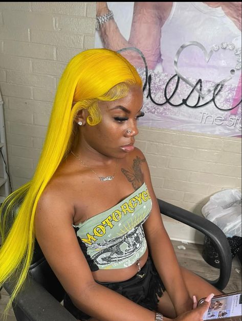 Frontal Wig Color Ideas, Yellow Hair Color, Glamour Hair, Braided Hairstyles For Black Women Cornrows, Frontal Wig Hairstyles, Creative Hair Color, Quick Weave Hairstyles, Quick Braided Hairstyles, Frontal Hairstyles