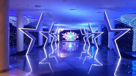 Futuristic Photo Booth Design, Welcome Gate, Pathway Decor, Disco Theme Party, Event Booth Design, Photo Booth Design, Event Concept, Event Entrance, Beauty Campaign