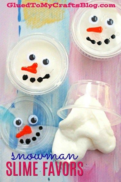 Girl Scout Brownie Home Scientist Badge Idea - Super Easy Snowman Slime Party Favors Brownie Home Scientist Badge, Snowman Slime, Classroom Winter Party, Slime Party Favors, Winter Party Favor, Simple Snowman, Homeroom Mom, Bubble Party Favors, School Holiday Party