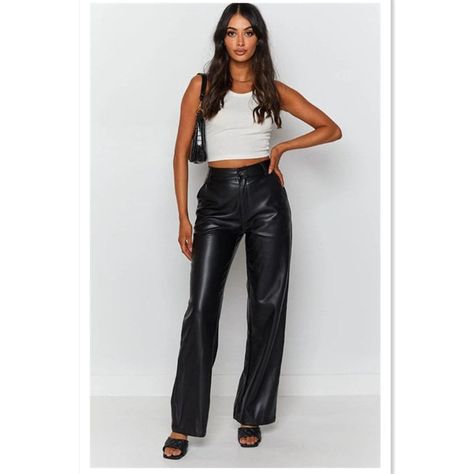 "Available in 2 colours, similar style to the Aritzia Melina pants.  *Message for additional sizes* * Colour: Black, Brown * Material: PU Leather/Polyester * Fit: High-Rise, Slim-Fit * Size: xs, s, m, l SIZING Small Waist - 64-68cm // Hip - 89cm // Length - 102cm Medium Waist - 68-72cm // Hip - 93cm // Length - 103cm Large Waist - 72-76cm // Hip - 97cm // Length - 104cm X-Large Waist - 76-80cm // Hip - 101cm // Length - 105cm Model Measurements: Waist: 23\" Hips: 33.5\" Thigh: 19\" Inseam: 30.5\ All Black Going Out Outfit, Holiday Fits, Black Faux Leather Pants, Legging Cuir, Going Out Looks, Mommy Outfits, Elastic Leggings, Trendy Pants, Trendy Fits