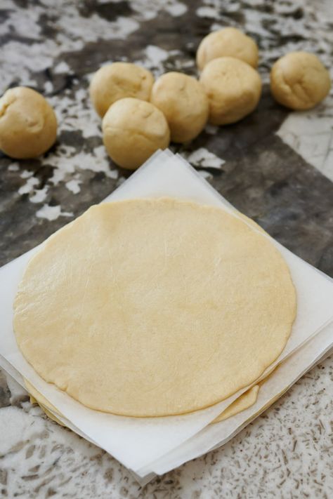 Tortilla Sourdough Recipe, Sourdough Corn Tortillas, Sourdough Discard Flour Tortillas, Sourdough Tortillas Simple, Whole Wheat Sourdough Tortillas, Little Spoon Farm Sourdough Tortillas, Mexican Tortillas, Beeswax Paper, Sourdough Tortillas