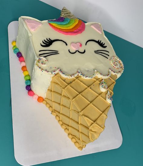 Ice Cream Kitty, Donut Birthday Cake, Birthday Cake For Cat, Cat Ice Cream, Frosting Colors, Birthday Sheet Cakes, Cakes And Cookies, Cream Cat, Unicorn Birthday Cake