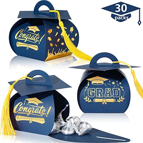 Party Favors Graduation, Graduation Table Centerpieces, Graduation Centerpieces, Candy Treat Box, Graduation Box, Grad Party Favors, Centerpieces For Tables, Graduation Tables, Graduation Candy