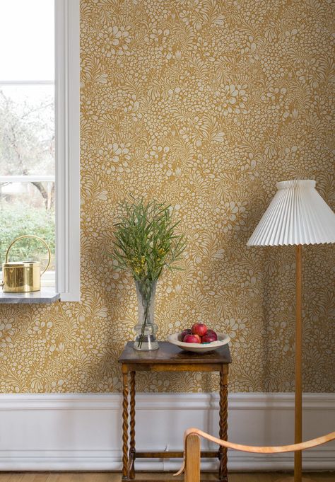 Patterndesigner & Illustrator | Lina Schnaufer | Gothenburg Brewster Wallpaper, A Street Prints, Kelly Clarkson Home, Green Backdrops, Botanical Wallpaper, Yellow Wallpaper, Kelly Clarkson, Popular Wallpaper, Modern Wallpaper