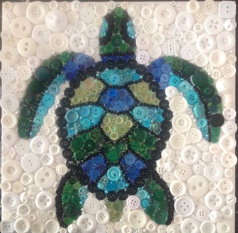 https://flic.kr/p/rBg5qR | Button sea turtle Button Crafts For Adults, Turtle Template, Button Pictures, Button Art Projects, Button Wreath, Arts And Crafts Wallpaper, Buttons Art, Summer Arts And Crafts, Arts And Crafts Interiors