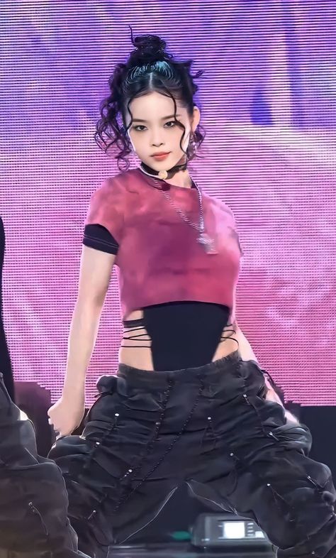 Stage Hairstyles Kpop, Cocona Xg Outfits, Xg Hairstyles, Xg Outfits Inspired, Pop Hair, Face Skin Care Routine, Kpop Hair, Kpop Outfits, Stage Outfits