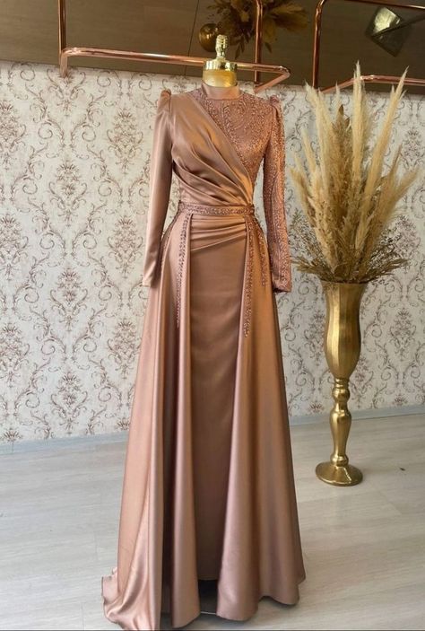 Wedding Dress Islamic, Muslim Gown, Muslim Prom Dress, Modest Evening Gowns, Dress Islamic, Hijab Dress Party, Muslimah Wedding Dress, Muslim Evening Dresses, Hijab Evening Dress