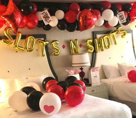 Casino themed bachelorette party hosted at the Paris Hotel and decorated by OTW Party. Vegas Bachelorette Party Themes, Casino Bachelorette Party, Las Vegas Party Theme, Casino Birthday Party, Vegas Theme Party, Las Vegas Bachelorette Party, Themed Bachelorette Party, Casino Birthday, Vegas Birthday