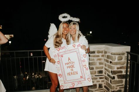 Sorority big little reveal Match Made In Heaven Sorority, Match Made In Heaven Big Little, Big Little Box Reveal, Sorority Big Little Reveal, Tri Delt, Delta Sorority, Big Lil, Sorority Big Little, Tri Delta