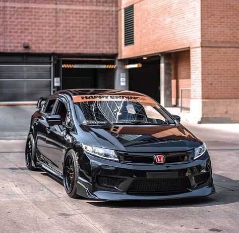 https://www.instagram.com/p/CF0OY6hnEax/?igshid=1rdfsnk55si59 Honda Civic 2004 Modified, 8th Gen Civic, Honda Fd, Honda Civic 2010, Honda Civic 2015, Honda Civic 2004, Honda Civic Car, Civic Car, Black Cars