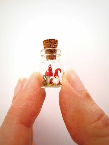 Tiny Cork Bottle Ideas, Cork Bottle Crafts, Little Bottles Ideas, Tiny Jar Crafts Diy, Mini Clay Mushrooms, Tiny Bottle Crafts, Mini Bottle Art, Christmas Bottles, Tiny Terrarium