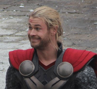 17 Signs You’re A Linguistics Major - Each and every one of these is complete and utter truth.  Also, how hilarious is Chris Hemsworth?! Chris Hemsworth Thor, Avengers Cast, Dc Memes, Clint Barton, Avengers Memes, Loki Thor, Memes Br, Ms Marvel, Loki Laufeyson