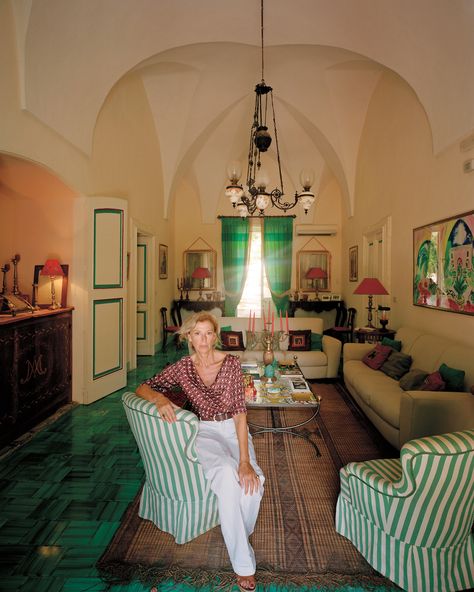 http://www.nytimes.com/slideshow/2015/09/20/t-magazine/summer-in-salento/s/20tmag-puglia-t-slide-FEPR.html Italian Summer House Interior, Italian Summer House, Summer House Interior, Summer House Interiors, Italian Interior, T Magazine, Apartment Style, Deep Blue Sea, Southern Italy