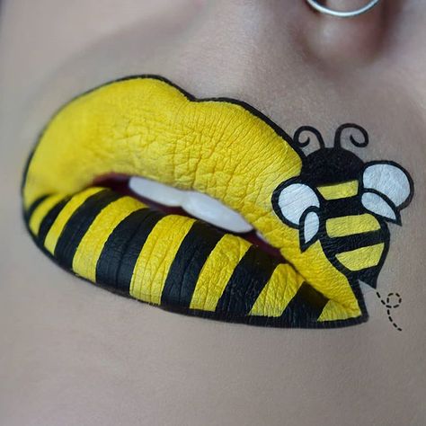 BUMBLEBEE 🐝 @katvondbeauty Super Brow in Daffodil.* @sugarpill Butter Cupcake Eyeshadow. * @katvondbeauty Tattoo Liner in Trooper.… Bumblebee Makeup, Bee Makeup, Bumble Bee Tattoo, Cosmetic Inspiration, Mouth Lips, Butter Cupcakes, Sugarpill Cosmetics, Bee Costume, Brow Pomade