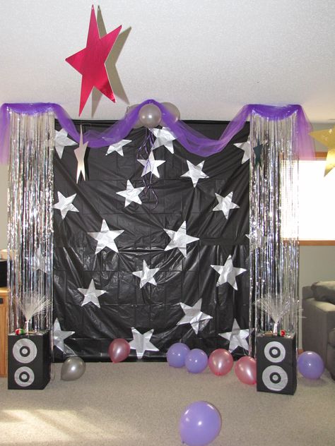 Created a stage and each guest received a blow up microphone. We turned on Hannah Montana music and let them sing and dance Hannah Montana Birthday Party, Hannah Montana Birthday, Rock Star Theme, Pop Star Party, Music Birthday Party, Rock And Roll Birthday, Rockstar Birthday, Rock Star Birthday, Rockstar Birthday Party