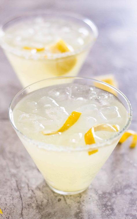 Lemon Drop Dazzler (Just 3 Ingredients) Take Two Tapas Lemon Vodka Drinks, Lemon Drop Drink, Lemon Drop Shots, Lemon Drop Cocktail, Christmas Martini, Lemon Cocktail, Coctails Recipes, Cocktail Appetizers, Lemon Drop Martini