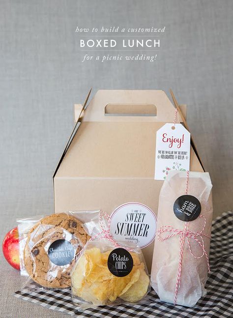 HOW TO BUILD A BOXED LUNCH FOR A PICNIC WEDDING WITH ZAZZLE | Snippet & Ink | Bloglovin’ Wedding Zazzle, Lunch Picnic, Diy Dream Catcher, Boxed Lunch, Picnic Box, Diy Tumblr, Bbq Wedding, Picnic Lunches, Picnic Birthday